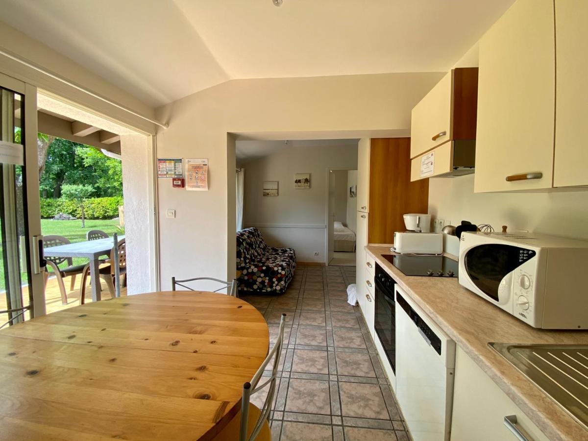 Hôtel La Ferme d'En Chon Biscarrosse Habitación foto