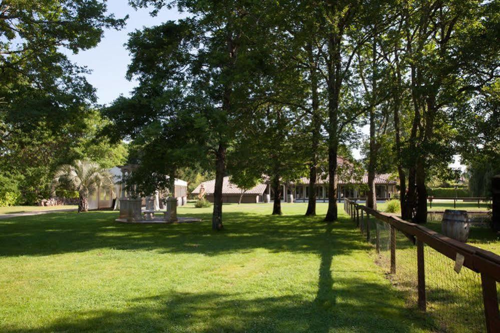 Hôtel La Ferme d'En Chon Biscarrosse Exterior foto